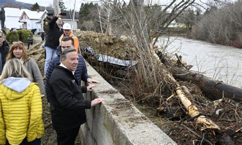 Quebec flooding: Body of one of two missing volunteer firefighters found